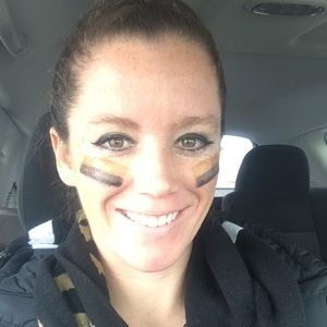 Meet your Posher, Kelly